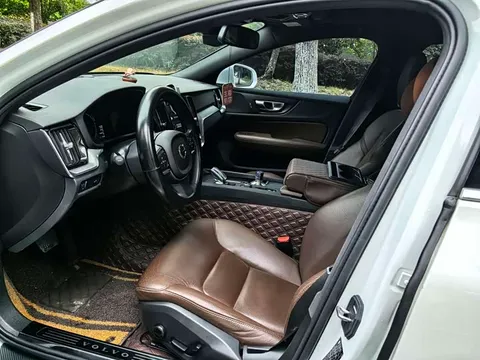Volvo S60, миниатюра 4