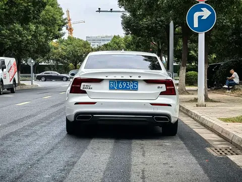 Volvo S60, миниатюра 12