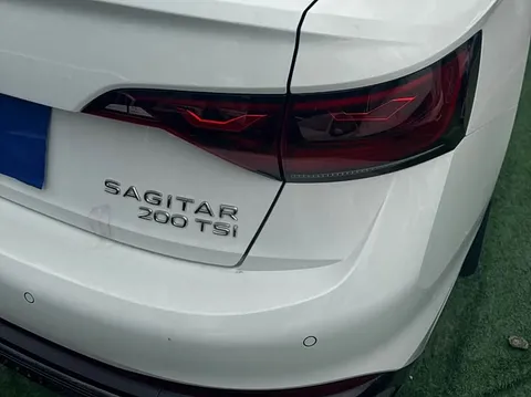 Volkswagen Sagitar, миниатюра 4