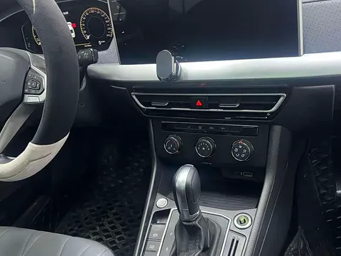 Volkswagen Lavida, миниатюра 12