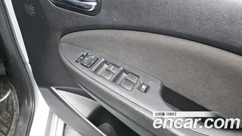 Mazda Biante, фото 1