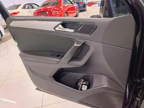 Volkswagen Tiguan, миниатюра 15