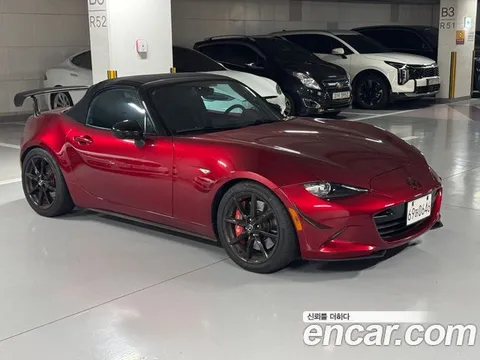 Mazda MX-5 Miata