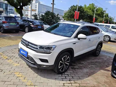 Volkswagen Tharu, фото 1