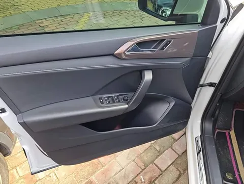 Volkswagen Tharu, миниатюра 7