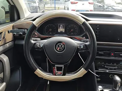Volkswagen Tharu, миниатюра 15