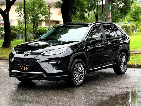 Toyota Wildlander, фото 1