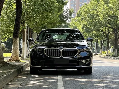 BMW 5, миниатюра 2