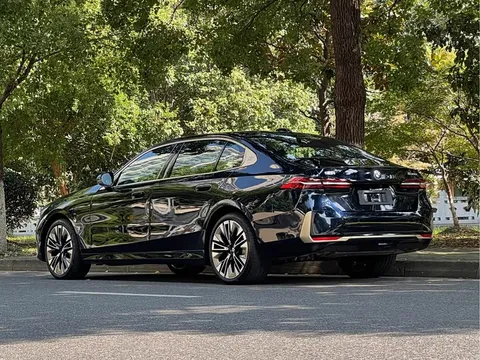 BMW 5, миниатюра 6