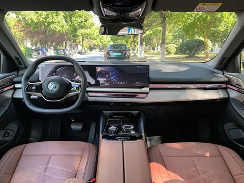 BMW 5, миниатюра 12