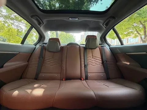 BMW 5, миниатюра 13