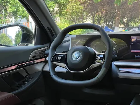 BMW 5, миниатюра 16