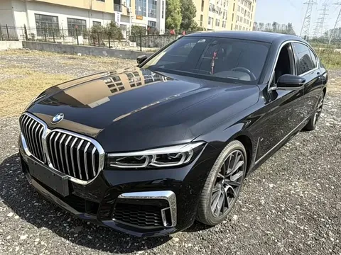 BMW 7, фото 1