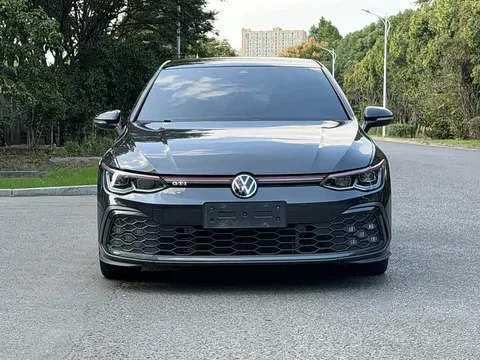 Volkswagen Golf, фото 1