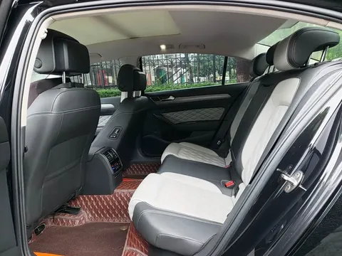 Volkswagen Magotan, миниатюра 7