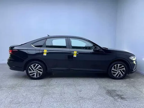 Volkswagen Lavida, миниатюра 3