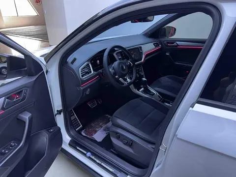 Volkswagen T-ROC, миниатюра 9