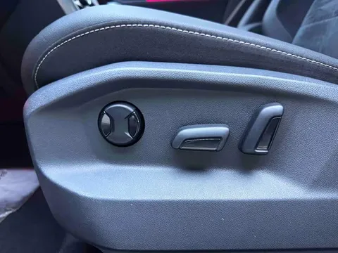 Volkswagen T-ROC, миниатюра 18