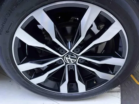 Volkswagen T-ROC, миниатюра 22