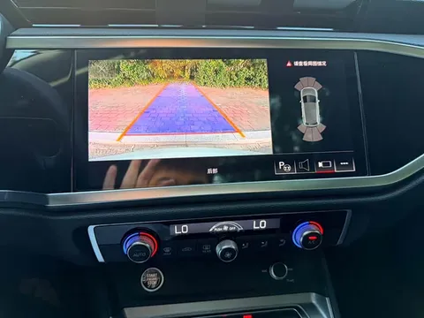 Audi Q3, миниатюра 14