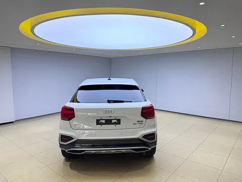 Audi Q2L, миниатюра 5