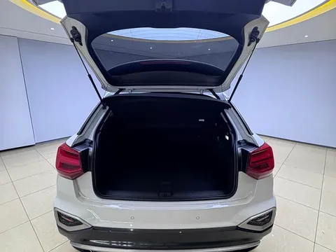 Audi Q2L, миниатюра 7