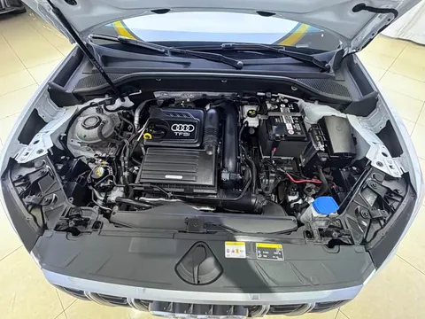Audi Q2L, миниатюра 13