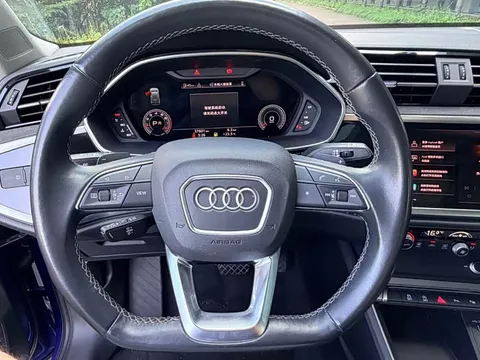 Audi Q3, миниатюра 20