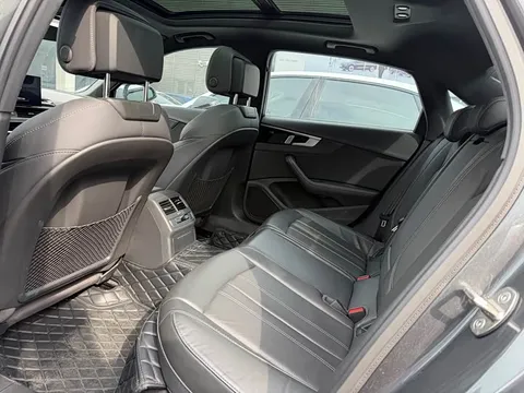 Audi A4L, миниатюра 15
