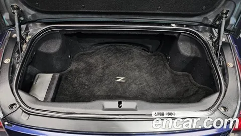 Nissan 350Z, миниатюра 12