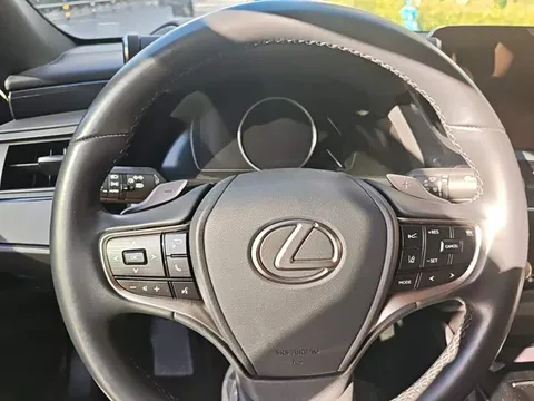 Lexus ES, миниатюра 6
