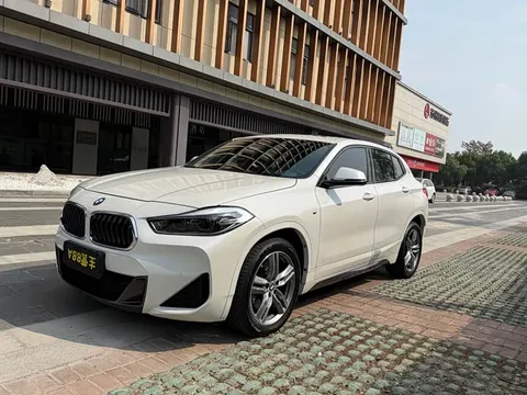 BMW X2, фото 1