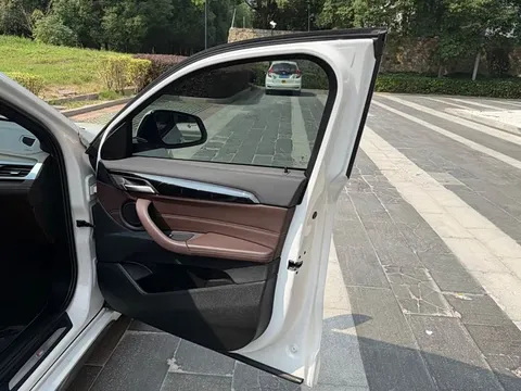 BMW X2, миниатюра 6