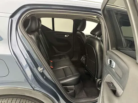 Volvo XC40, миниатюра 10