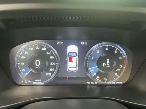 Volvo XC40, миниатюра 13
