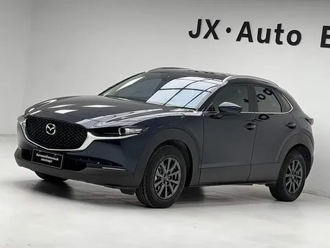 Mazda CX-30, фото 1