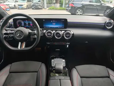 Mercedes-Benz A, миниатюра 11