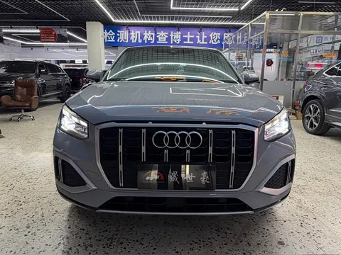Audi Q2L, миниатюра 2