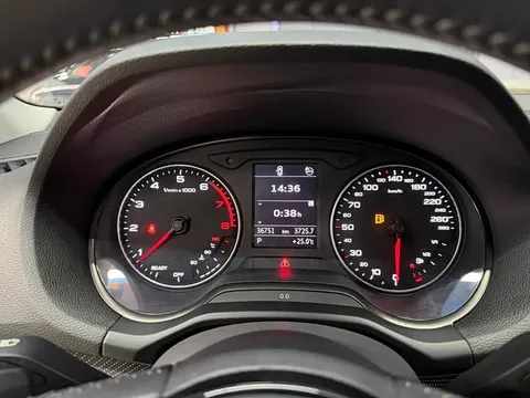 Audi Q2L, миниатюра 9