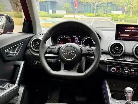 Audi Q2L, миниатюра 7