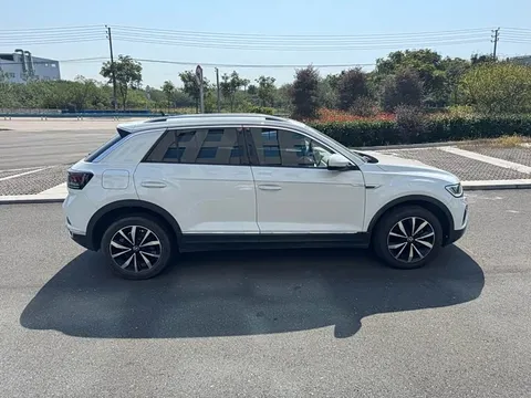 Volkswagen T-ROC, миниатюра 6