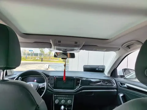 Volkswagen T-ROC, миниатюра 14