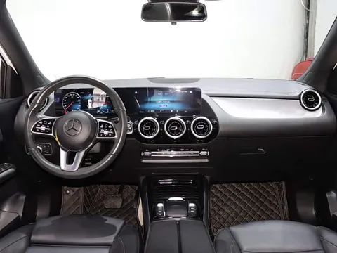 Mercedes-Benz GLA, миниатюра 12