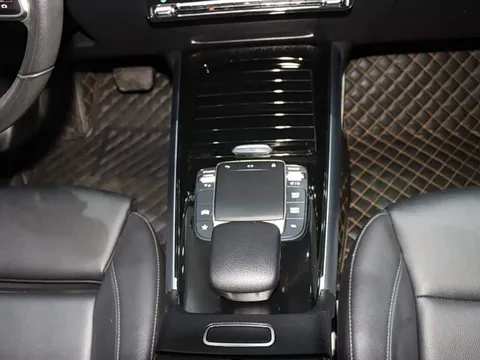 Mercedes-Benz GLA, миниатюра 15