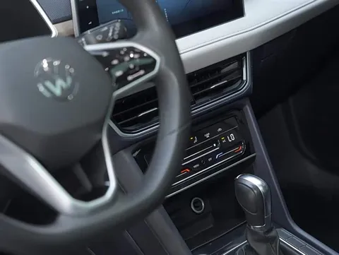 Volkswagen Tharu, миниатюра 13