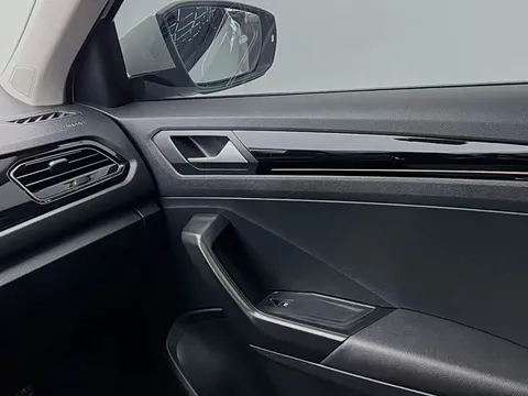 Volkswagen T-ROC, миниатюра 9