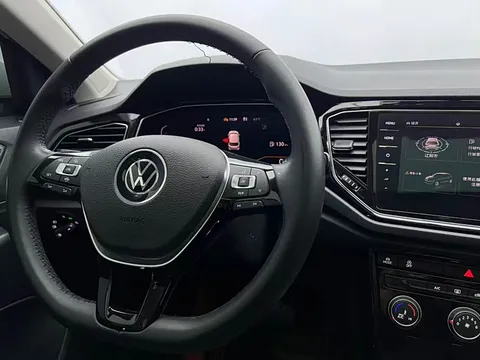 Volkswagen T-ROC, миниатюра 11