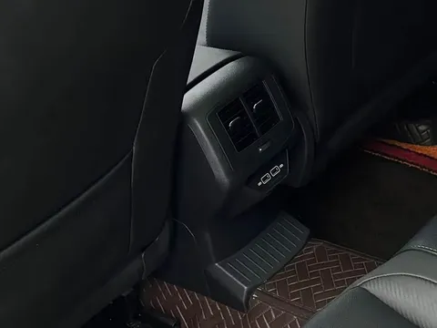 Volkswagen T-ROC, миниатюра 14