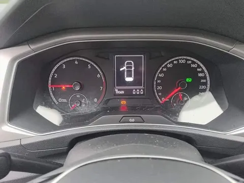 Volkswagen T-ROC, миниатюра 12