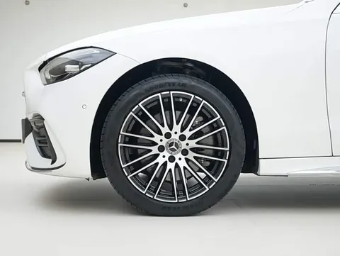 Mercedes-Benz C-Class, миниатюра 13